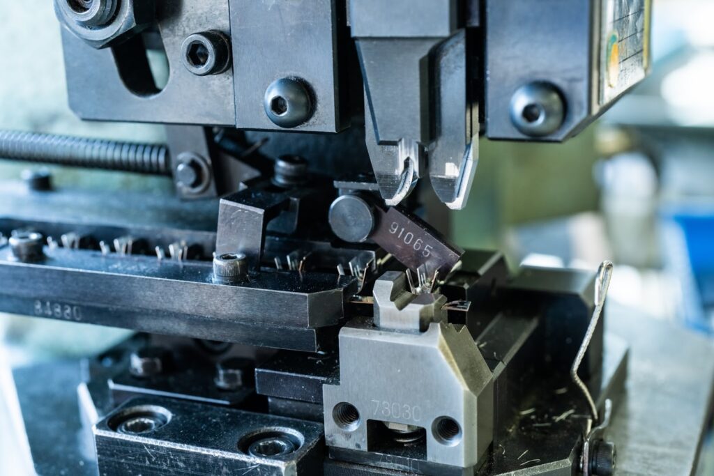 補助金申請プロサポート｜中小企業の成長を支援 【2026年度】ものづくり補助金と新事業進出補助金は統合する？〜旧制度のおさらいと統合後の概要〜